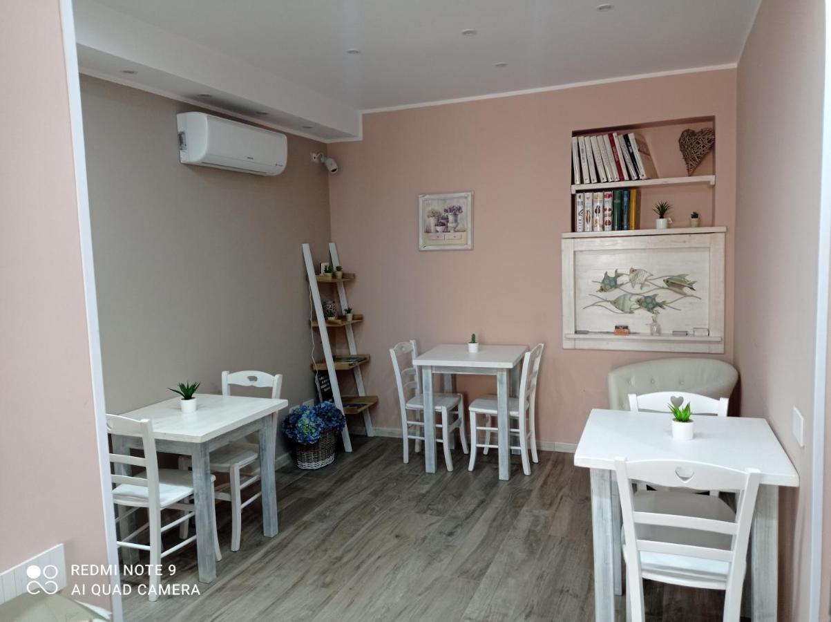 B&B Da Chiara Тортоли Экстерьер фото